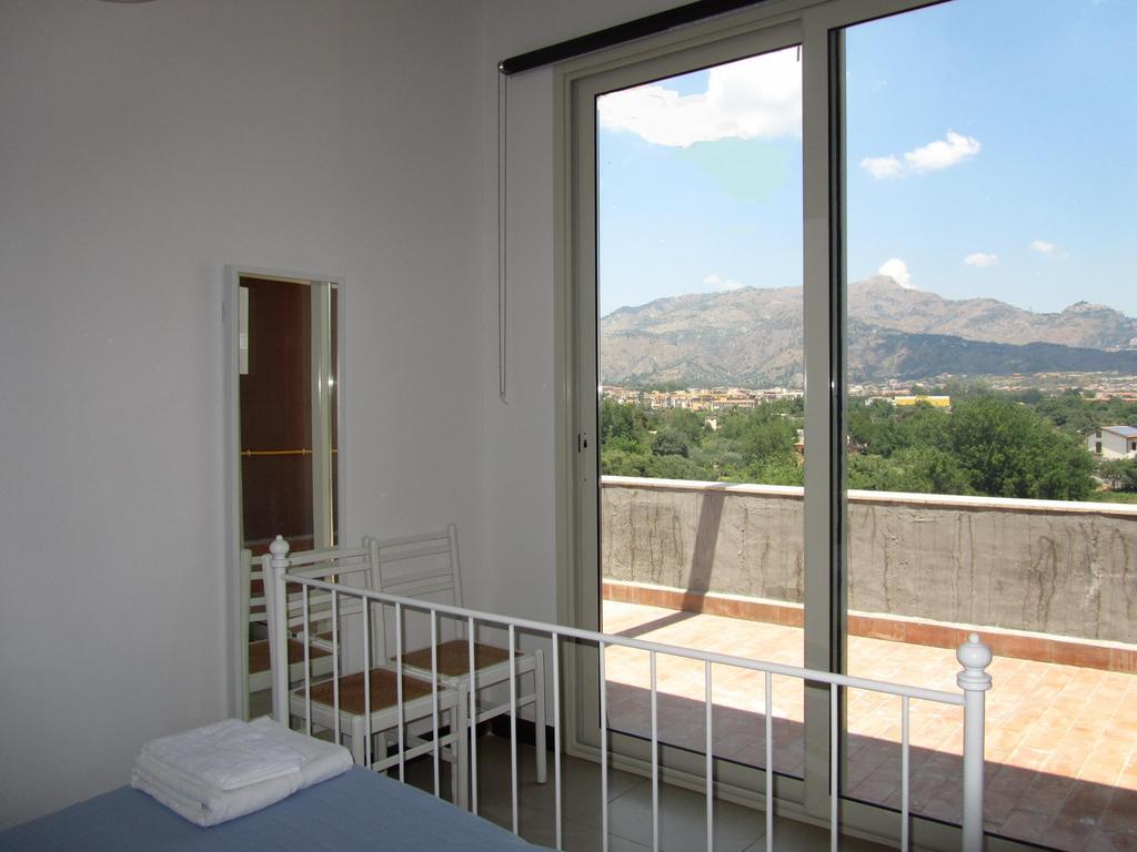 Pietrenere Appartamento Giardini Naxos Esterno foto